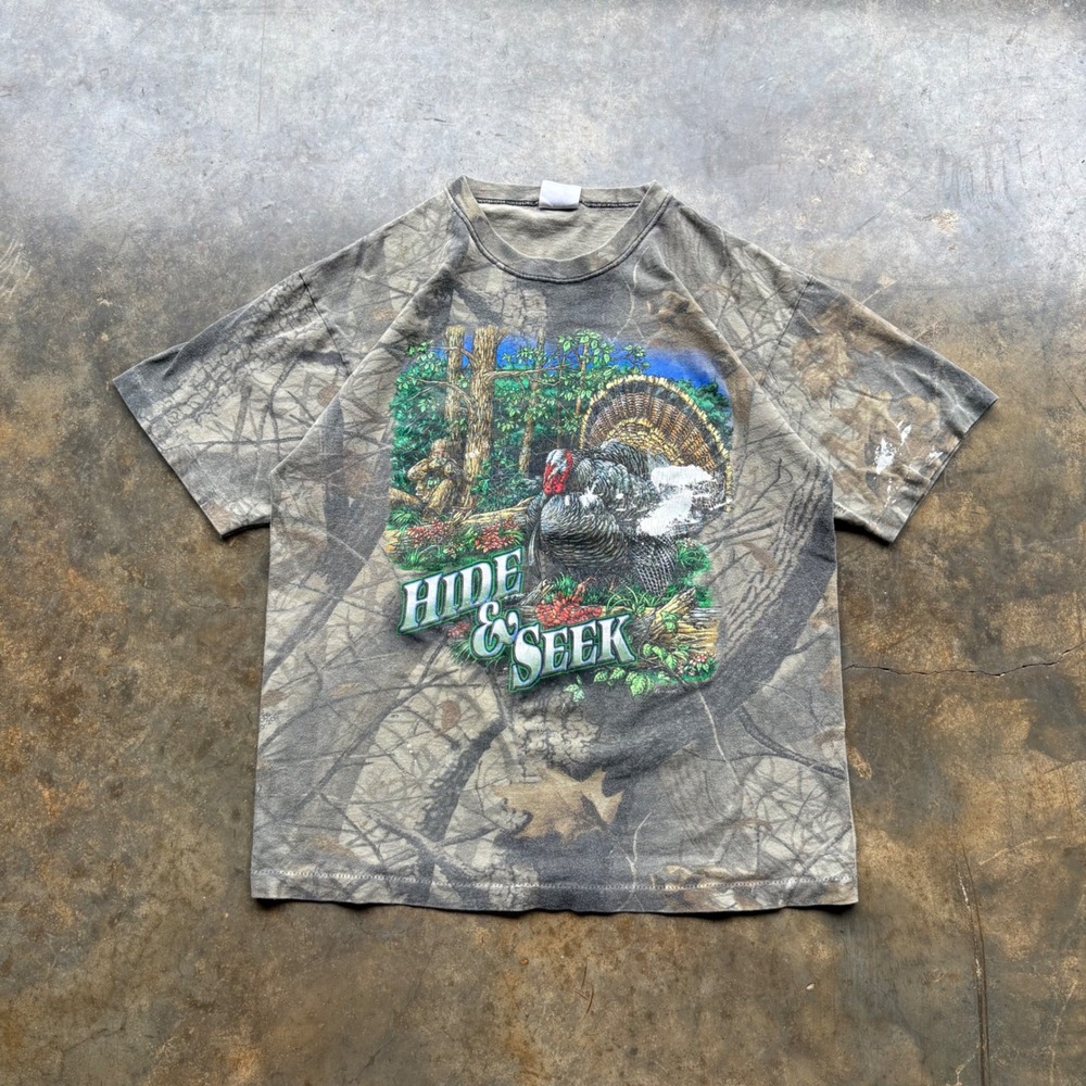 Buck Wear Hide Seek Turkey Hunting Camo T-Shirt Mens‎ Heavyweight Kevin Pickett
